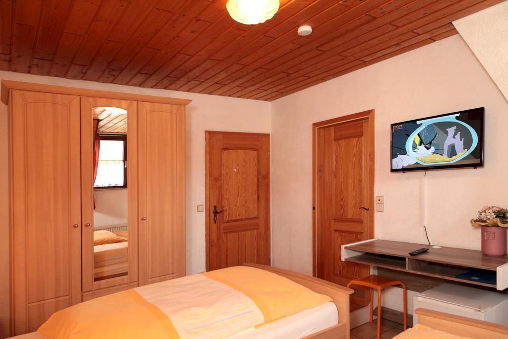 Pension La Cascina ทุทลิงเงน ภายนอก รูปภาพ